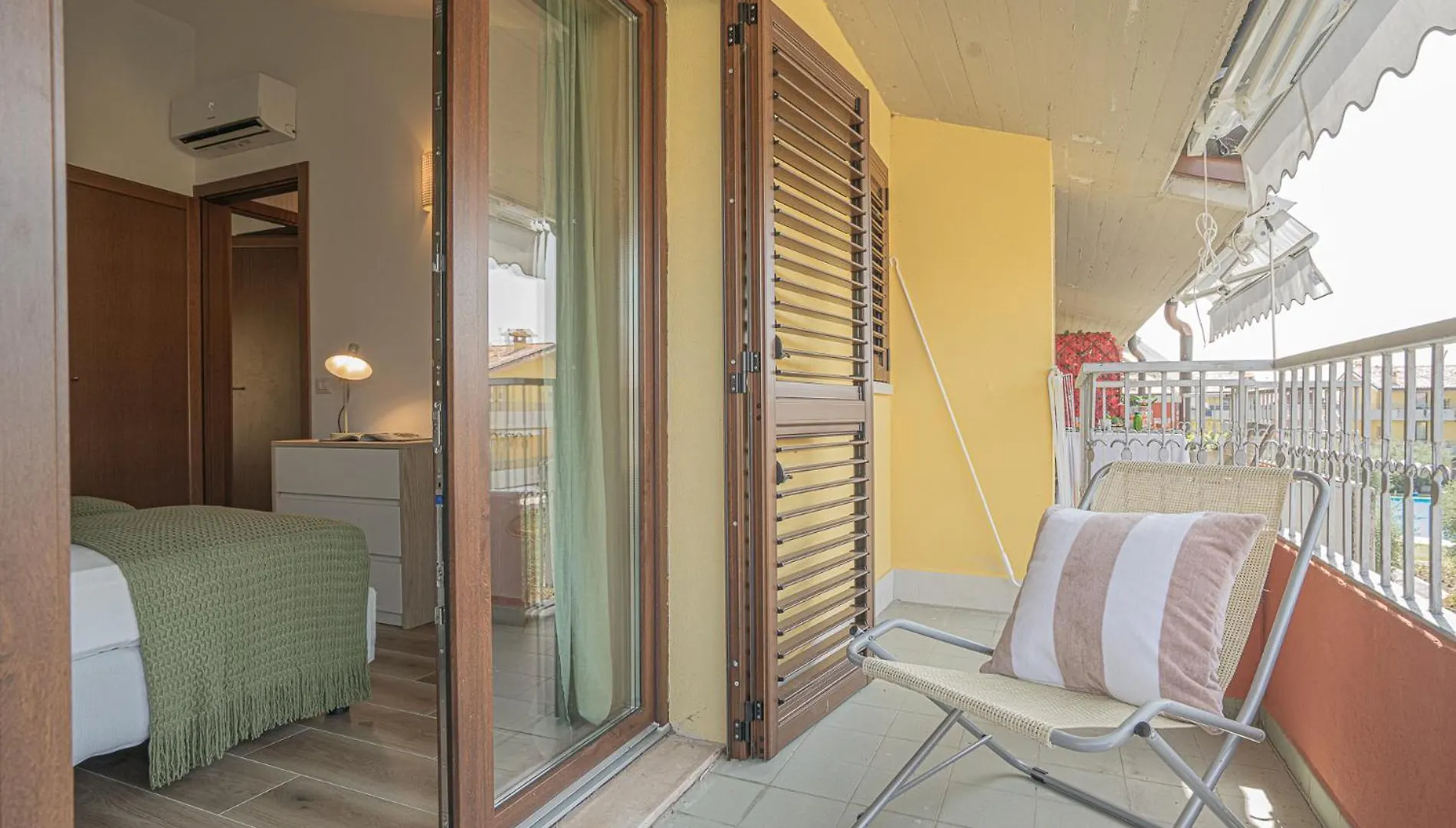 Dolce Vita Family Apartment Sirmione 0*,  Italien
